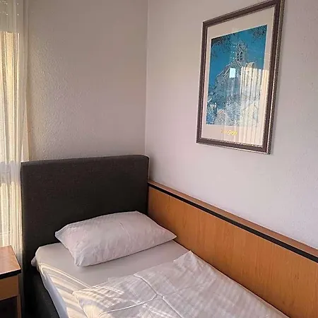 Airport-hotel Stetten 3*