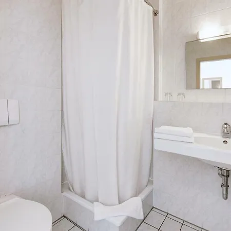 Airport-Hotel Stetten Hotel 3*